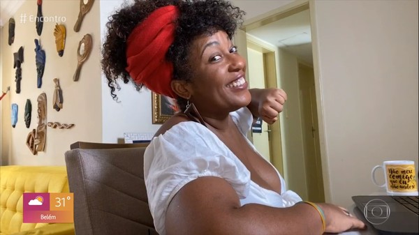 'Você Viu?': Tia Má repercute notícias do mundo e do entretenimento em novo quadro | Fique em Casa | Gshow