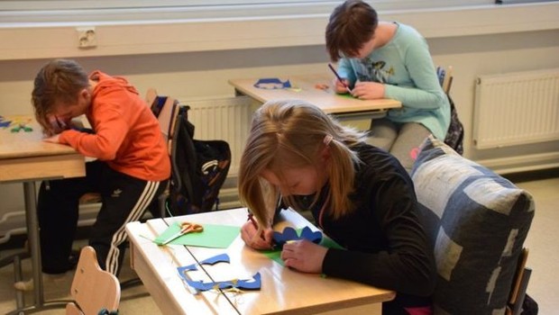 Na Finlândia, alunos têm poucas provas (Foto: Divulgação BBC)