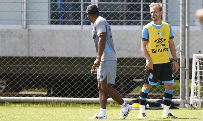 Roger usa Gauchão para dar ritmo a substitutos de titulares na Libertadores