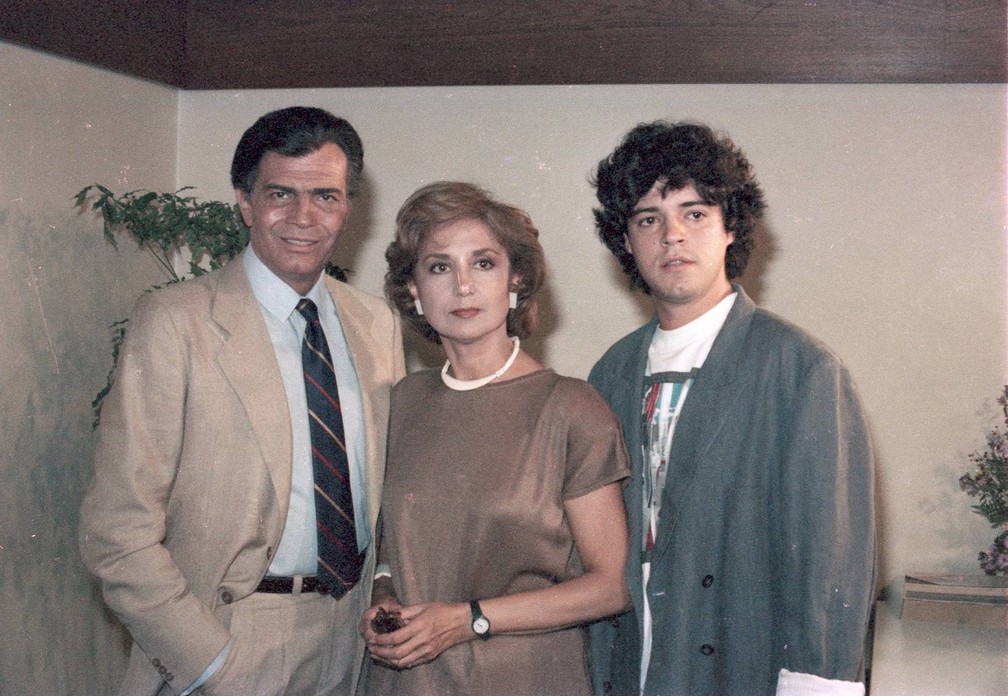 Tarcísio Meira, Eva Wilma e Felipe Camargo em 'Roda de Fogo', 1986 — Foto: Acervo Globo