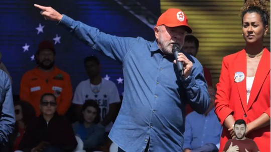 Sem ministérios, sindicalistas mandam áudios a Lula