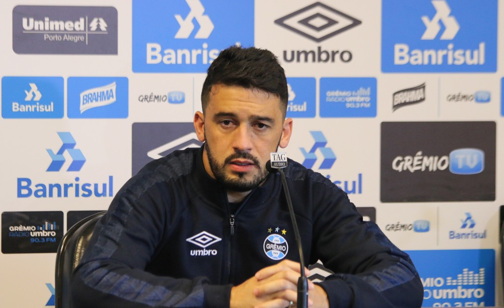 Edílson revela teor de papo com Renato antes de decisão: Seis jogos para título