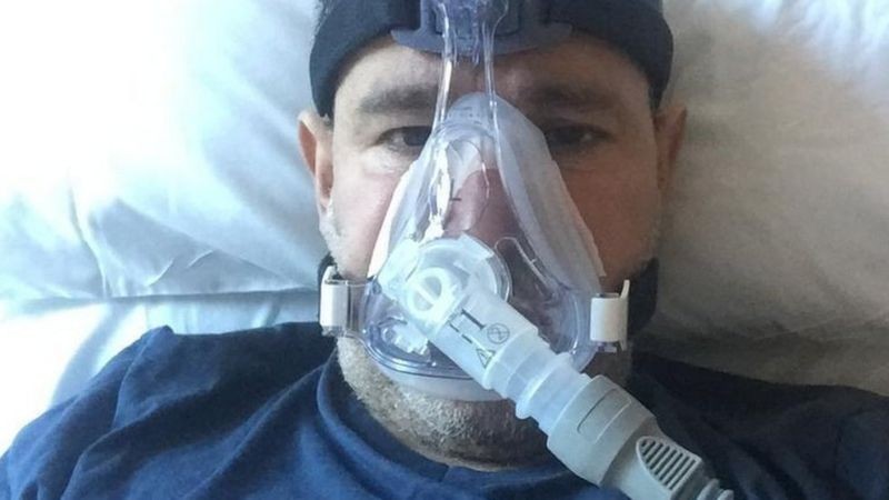 Covid: 'NÃ£o me vacinar foi maior erro da vida', diz professor que teve forma grave da doenÃ§a