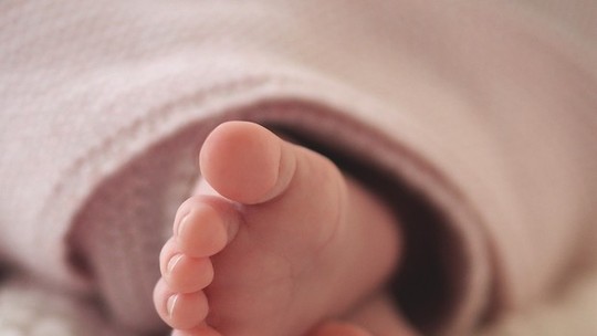 Sangramento vaginal na bebê recém-nascida: é normal?