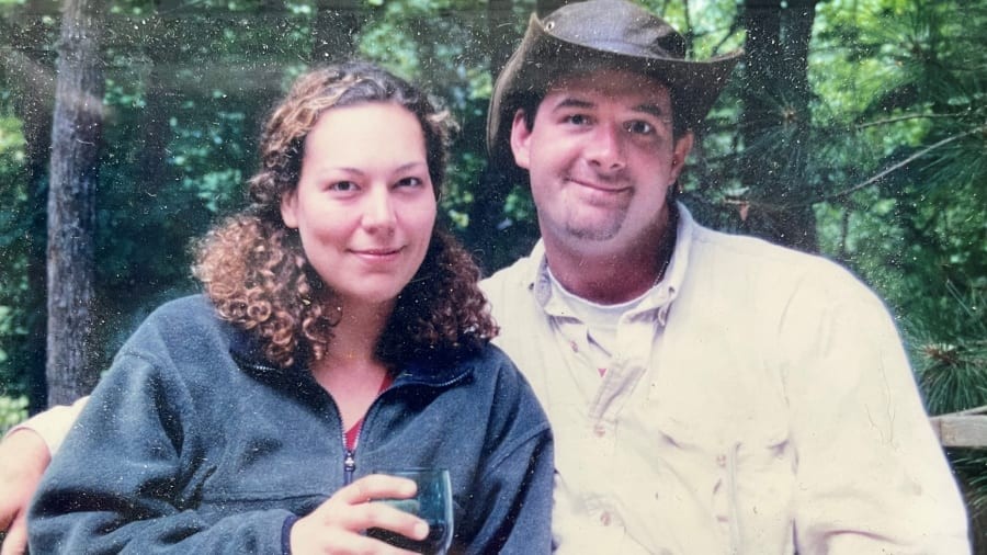 Chris Powell e Jennifer Lowther contam história de como se conheceram (Foto: Reprodução / Arquivo Pessoal)
