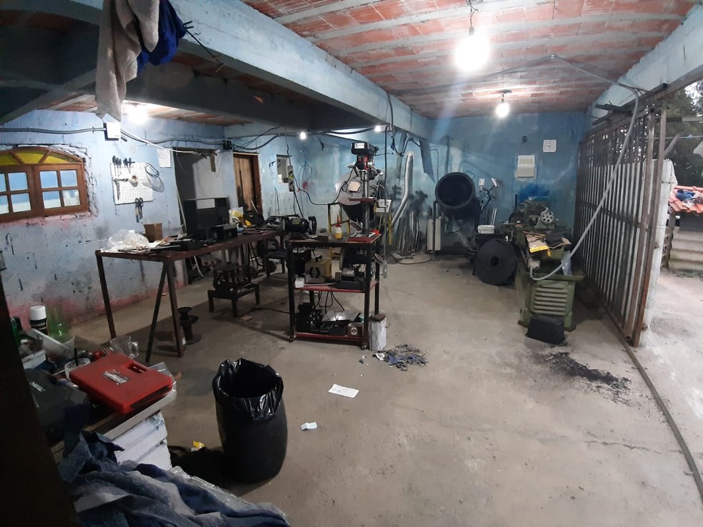 Polícia Militar localizou fábrica clandestina de munições em Mairiporã, na Grande São Paulo — Foto: Polícia Militar/Divulgação