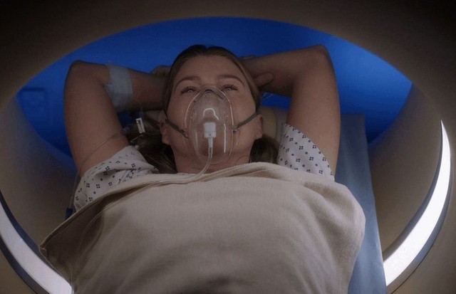 Meredith Grey é internada com Covid-19 em Grey's Anatomy (Foto: Reprodução/Instagram)