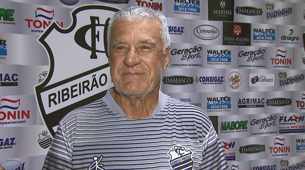 Pinho, tÃ©cnico do Comercial, nem apareceu para a entrevista: Rei do Acesso â€” Foto: ReproduÃ§Ã£o/EPTV
