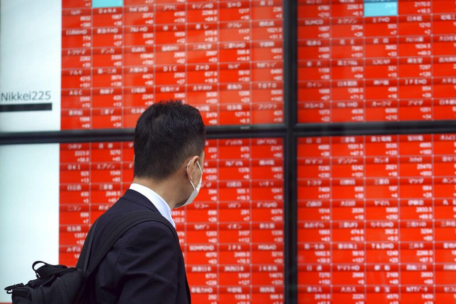 Bolsas da Ásia fecham em queda com novas preocupações com o setor imobiliário na China