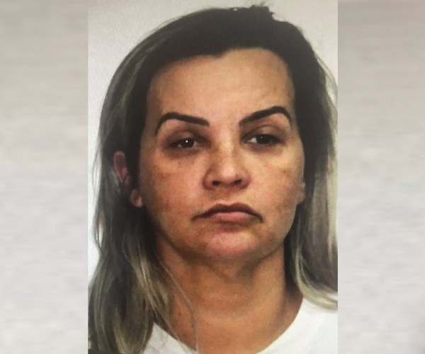 Envenenados: Cintia apagou a luz e encheu o prato quando enteado reclamou do feijão; madrasta foi indiciada