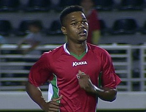 Romão, atacante do Boa Esporte (Foto: Reprodução Premiere FC)