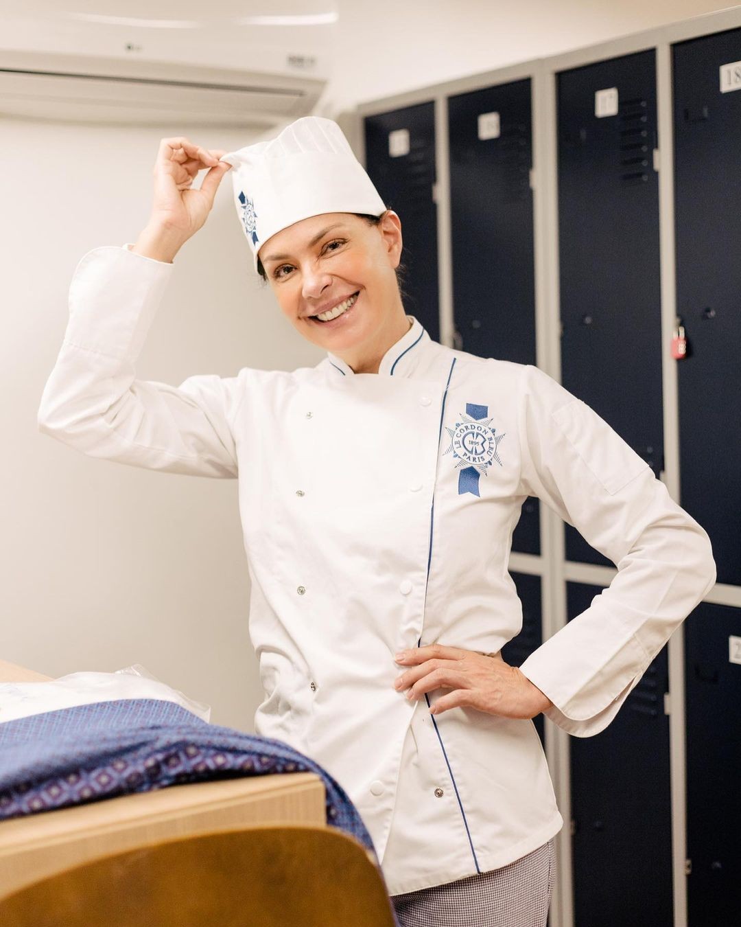 Carolina Ferraz ingressa em conceituada escola de culinária francesa (Foto: Reprodução/Instagram)