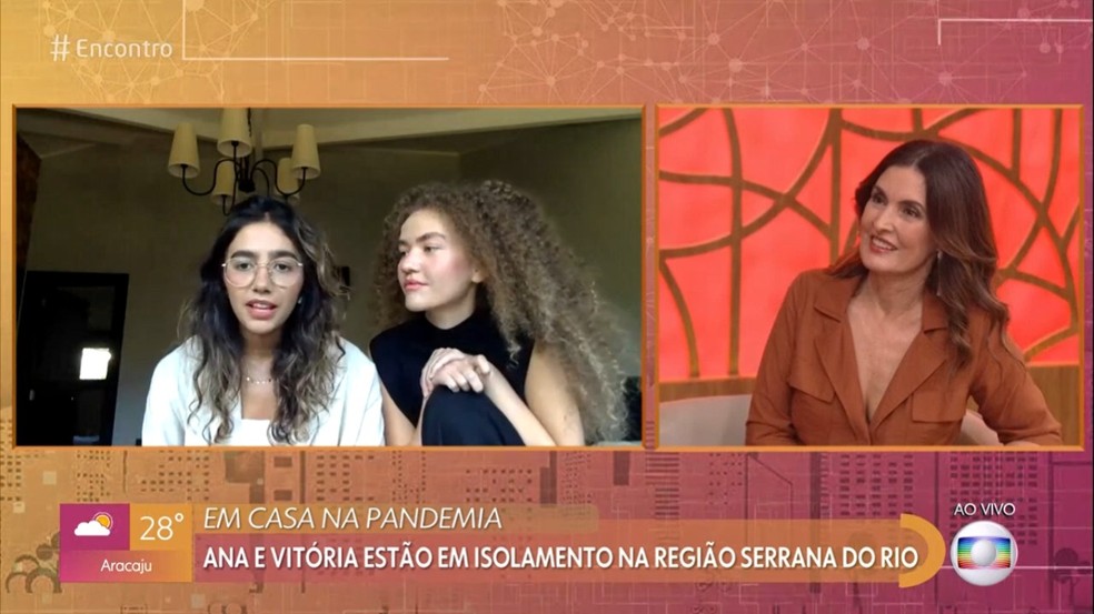 Ana e Vitória falam da quarentena em bate-papo no 'Encontro' — Foto: TV Globo
