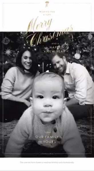 Príncipe Harry, Meghan Markle e Archie no cartão de Natal da família em 2019 (Foto: Instagram)