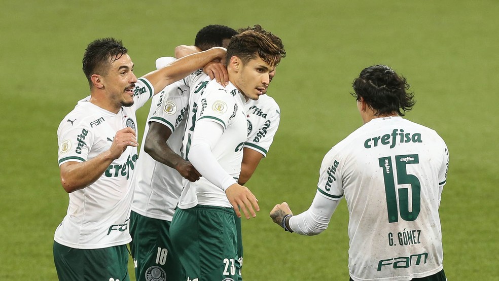 Verdão escalado para o confronto contra o Athletico; confira