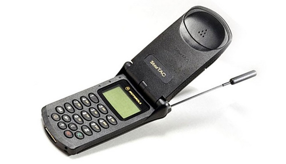 Motorola StarTAC — Foto: Divulgação/Motorola