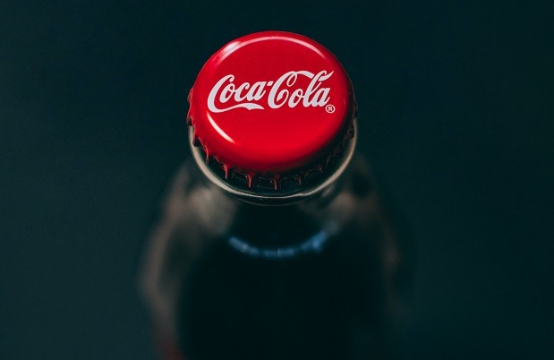 Coca-Cola (Foto: Taras Chernus / Unsplash)