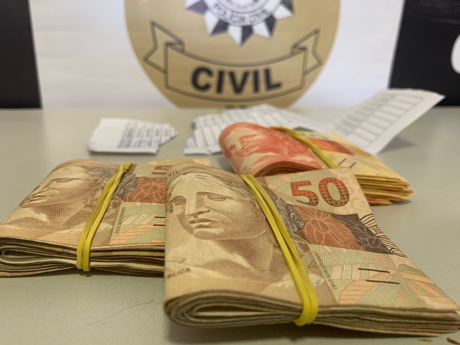 Polícia indicia gerente de banco suspeito de desviar dinheiro do saque-aniversário do FGTS no RS