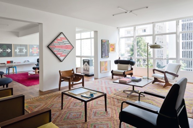 Empresário e modelo tem apartamento cool e cheio de arte em São Paulo (Foto: Filippo Bamberghi)