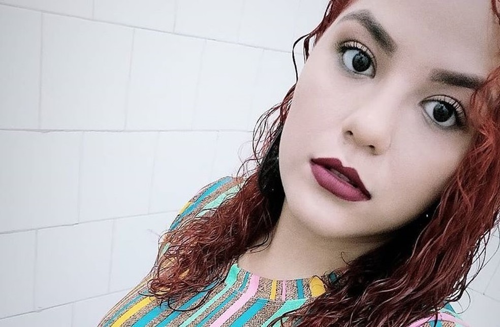 Jovem denuncia ter sido agredida com socos, chutes e puxões de cabelo por ex-namorado de amiga no AC — Foto: Arquivo pessoal