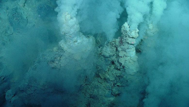 vulcão-submarino-círculo de fogo do pacífico (Foto: Reprodução/National Oceanic & Atmospheric Adminstration - NOAA)