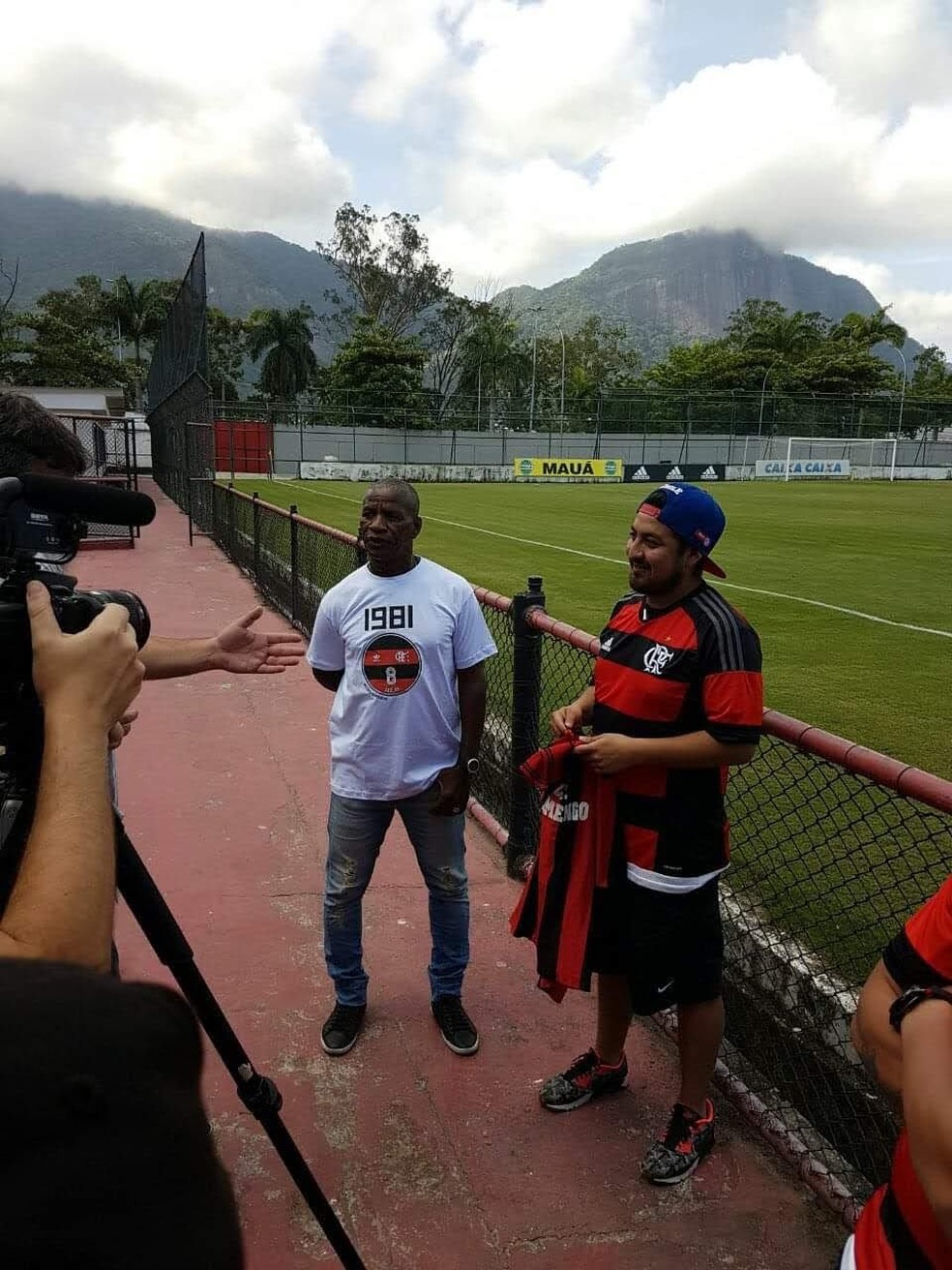 Francisco Pancho na G&aacute;vea ao lado de Ad&iacute;lio, um dos grandes &iacute;dolos do Flamengo &mdash; Foto: Arquivo Pessoal