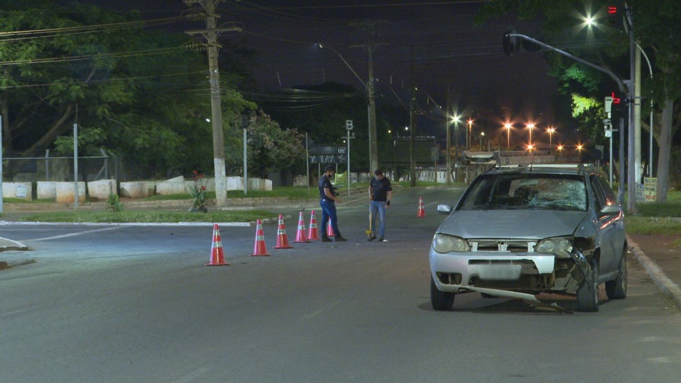 Acidente que vitimou ciclista de 33 anos em Ceilândia, no DF — Foto: TV Globo/Reprodução