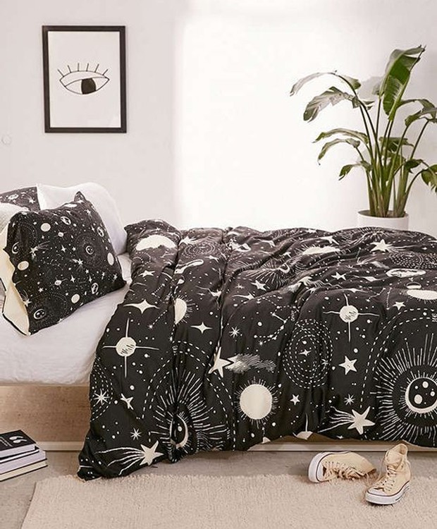 Roupa de cama com estampa astrológica (Foto: Pinterest/ Reprodução)