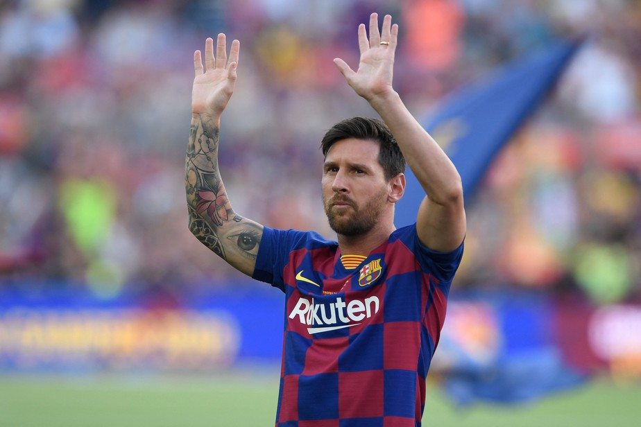 Barcelona deseja o retorno de Lionel Messi, que tem proposta do PSG na mesa