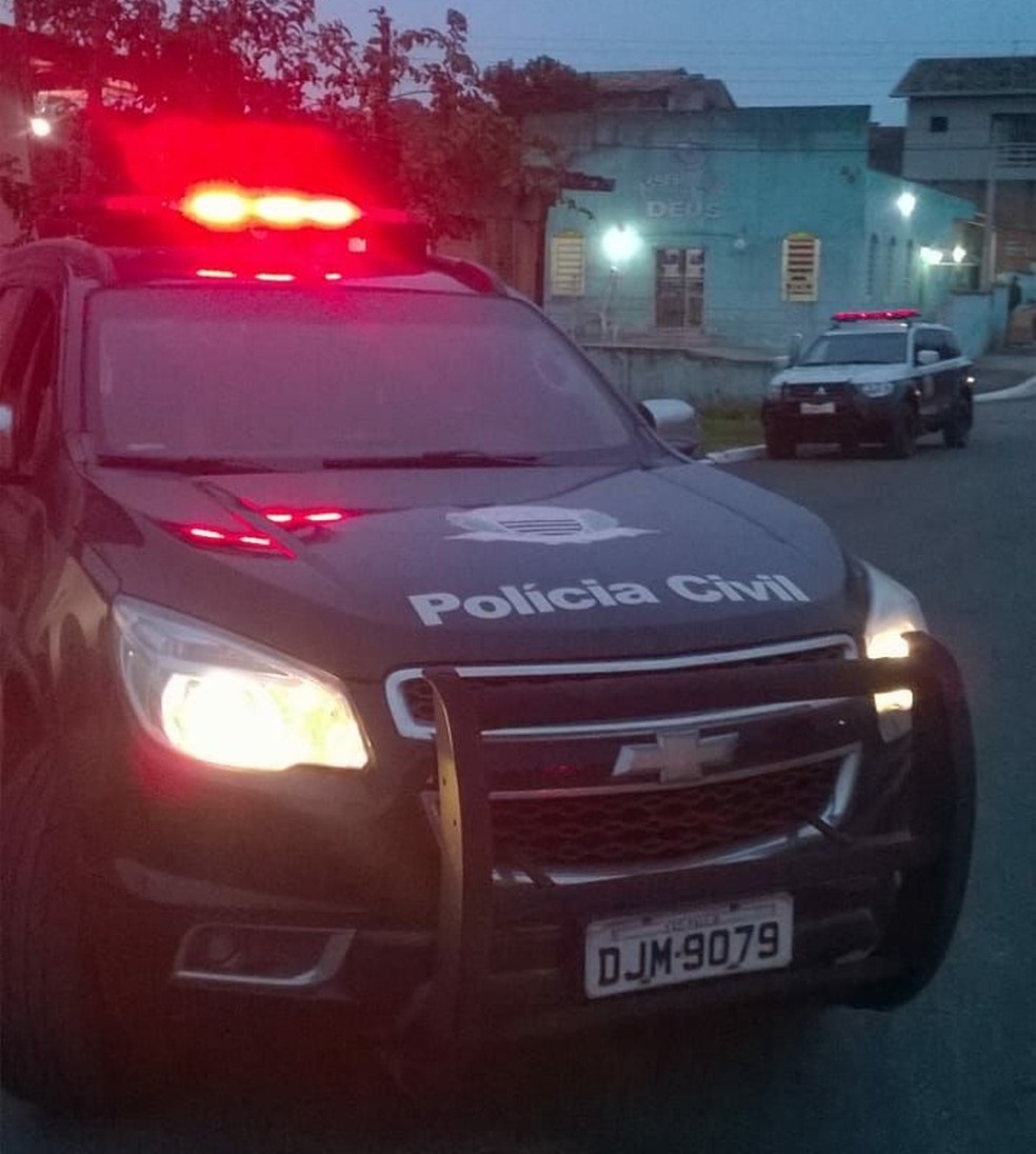 Operação Desvio Certo cumpriu mandados judiciais nesta terça-feira (6) (Foto: Cedida/Polícia Civil)