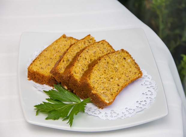 Lanche da tarde: bolo!! - Espaço Gourmet