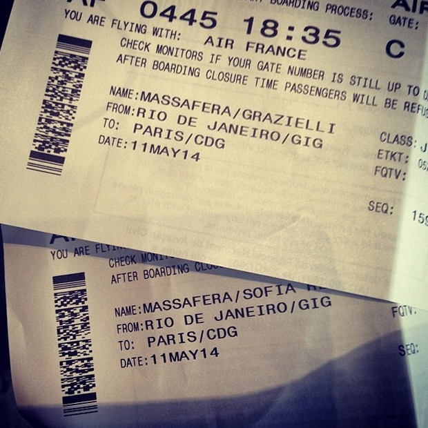 Bilhetes de embarque de Grazi e Sofia (Foto: Reprodução/Instagram)
