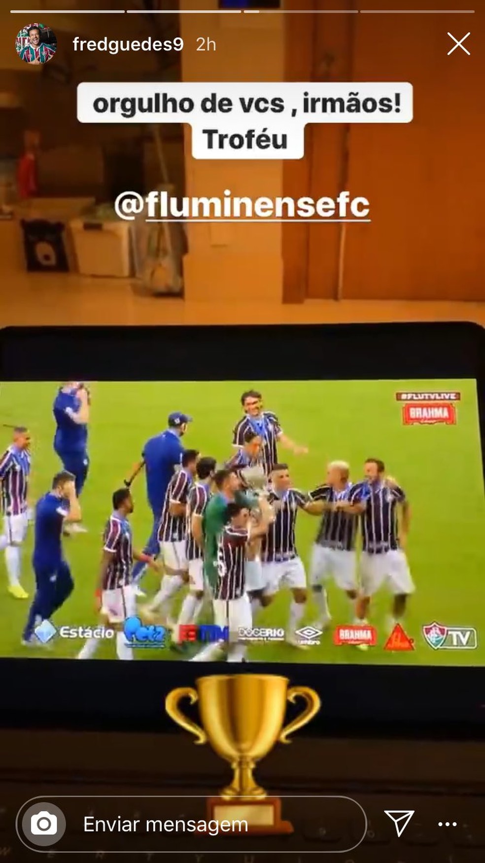 De casa, Fred vibra com primeiro título após sua volta ao Fluminense — Foto: Reprodução / Instagram