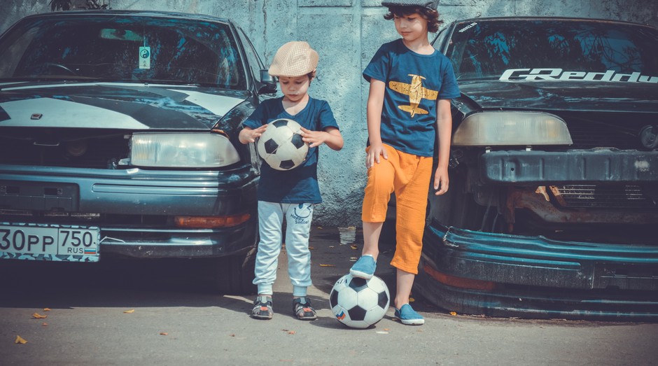 No Brasil, francês cria aplicativo que junta pessoas para jogar futebol -  Pequenas Empresas Grandes Negócios