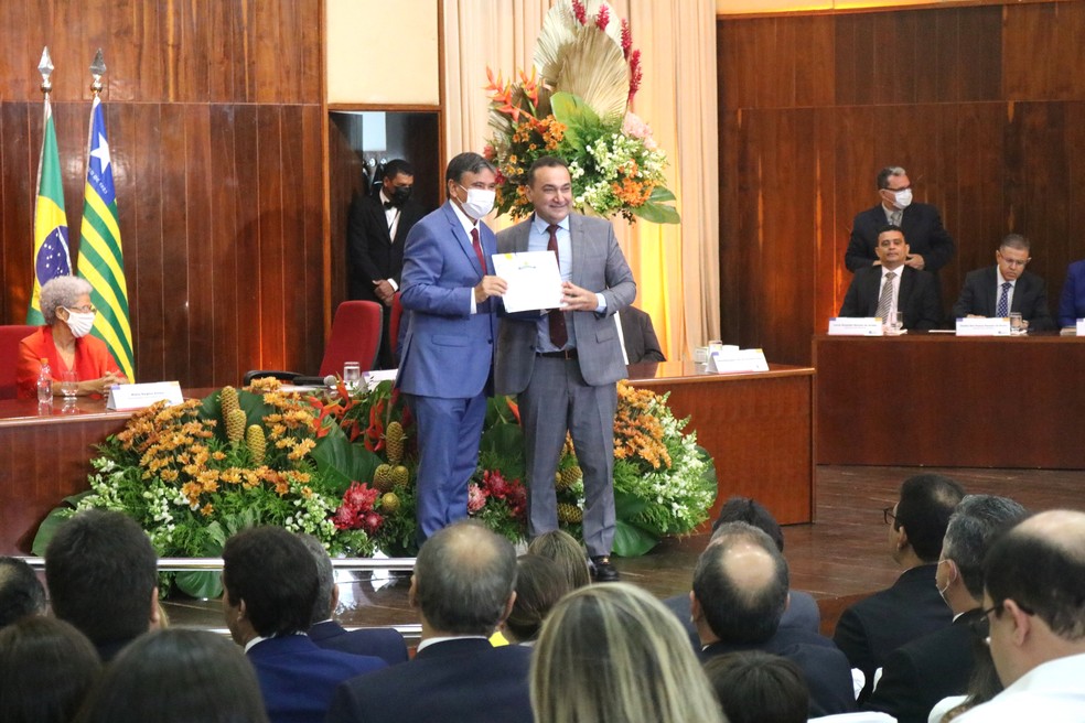 Wellington Dias (PT) é diplomado como senador — Foto: Laura Moura /g1