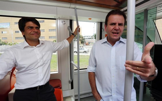 O deputado federal Pedro Paulo e o prefeito do Rio, Eduardo Paes (Foto: Divulgação)