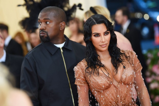 Kanye West e Kim Kardashian no Met Gala (Foto: Getty Images)