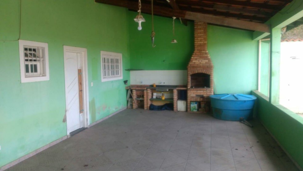 Família vendeu carro, casa no interior e saiu de emprego para viver no litoral paulista — Foto: Arquivo pessoal/Rilavia Soares