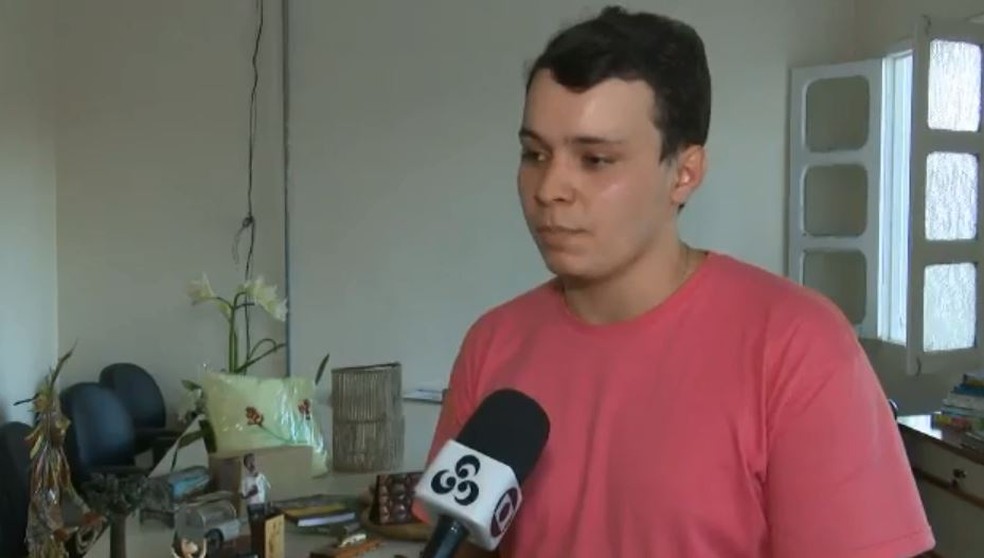 Wanderson Lopes diz que artesanato do  Acre movimenta R$ 5 milhões por ano (Foto: Reprodução/Rede Amazônica Acre)