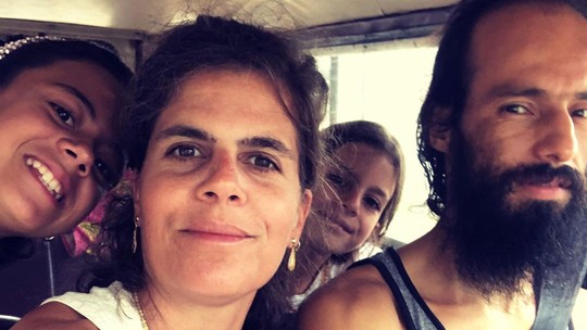 Mariana Maffeis, filha de Ana Maria Braga, relata estragos da chuva no litoral de SP