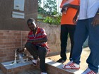 Imigrantes reclamam de falta de água em abrigo de Rio Branco
