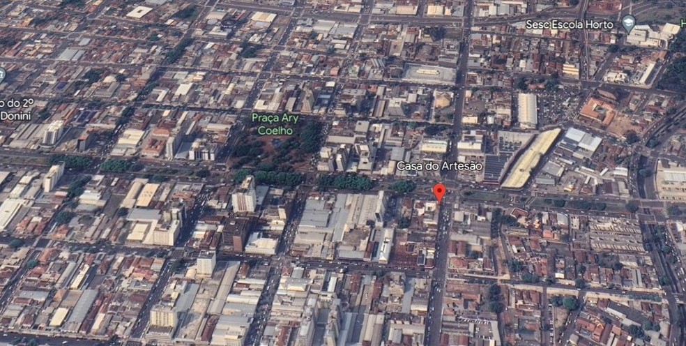 Casa do Artesão fica no cruzamento das avenidas Calógeras com Afonso Pena. — Foto: Reprodução/GoogleEarth