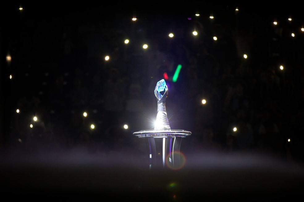 Taça da 2ª etapa de 2018 da LCS — Foto: Riot Games/Divulgação