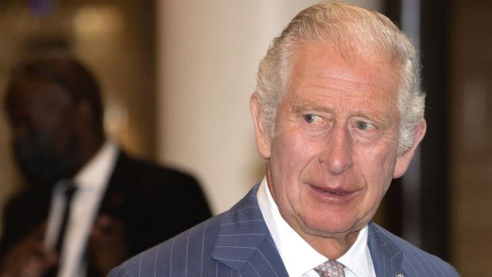 Segundo o Sunday Times, o príncipe Charles recebeu pessoalmente três doações em dinheiro do ex-primeiro-ministro entre 2011 e 2015.  — Foto: BBC