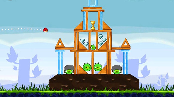 Angry Birds divertiu milhões de jogadores com sua simplicidade e carisma (Foto: Reprodução/Soft32)