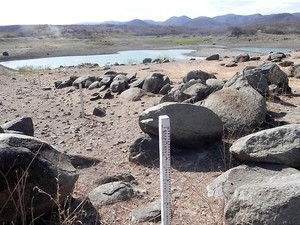 Nem os maiores açudes, como o da Gamela, têm resistido à seca deste ano (Foto: Taiguara Rangel/G1)