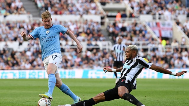 No melhor jogo da Premier League, Manchester City arranca empate contra o  Newcastle - Folha PE