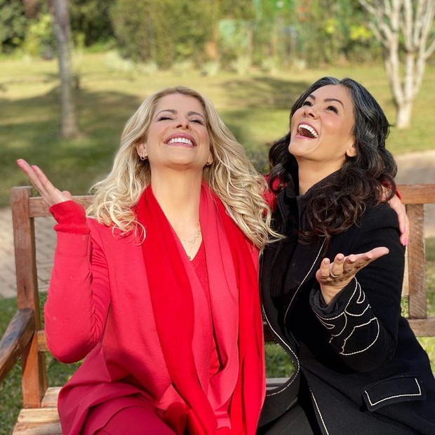 Karina Bacchi e Suzana Alves (Foto: Reprodução/Instagram)