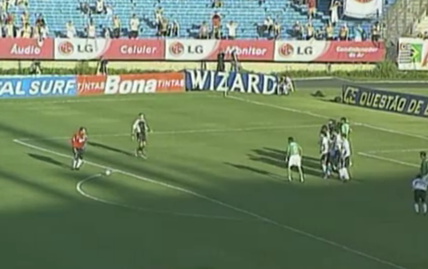 Na Memória: Ceni faz gol de falta e São Paulo bate Palmeiras, em 2005