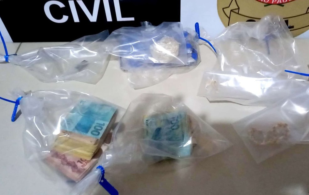 Grupo é preso em operação contra tráfico de drogas em Guareí (SP) — Foto: Polícia Civil/Divulgação